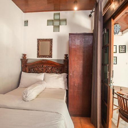 Pondok Taksu Bali Кута Экстерьер фото