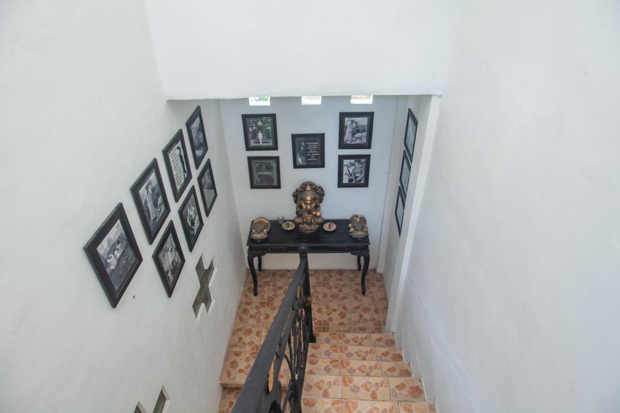 Отель Pondok Taksu Bali Кута Экстерьер фото