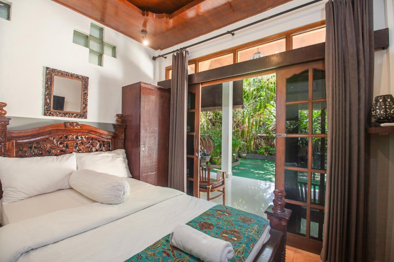 Pondok Taksu Bali Кута Экстерьер фото