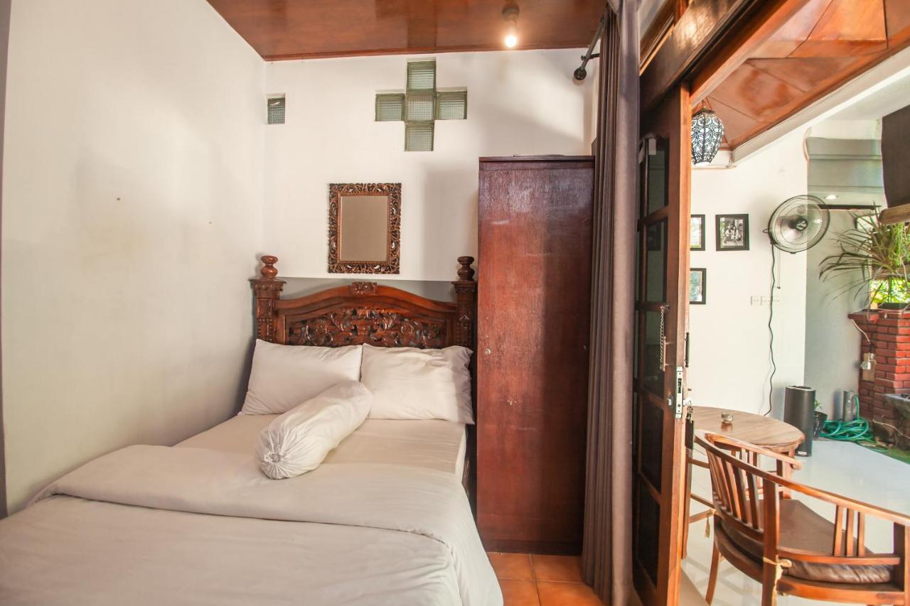 Pondok Taksu Bali Кута Экстерьер фото